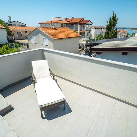 ויר Villa Lulic מראה חיצוני תמונה
