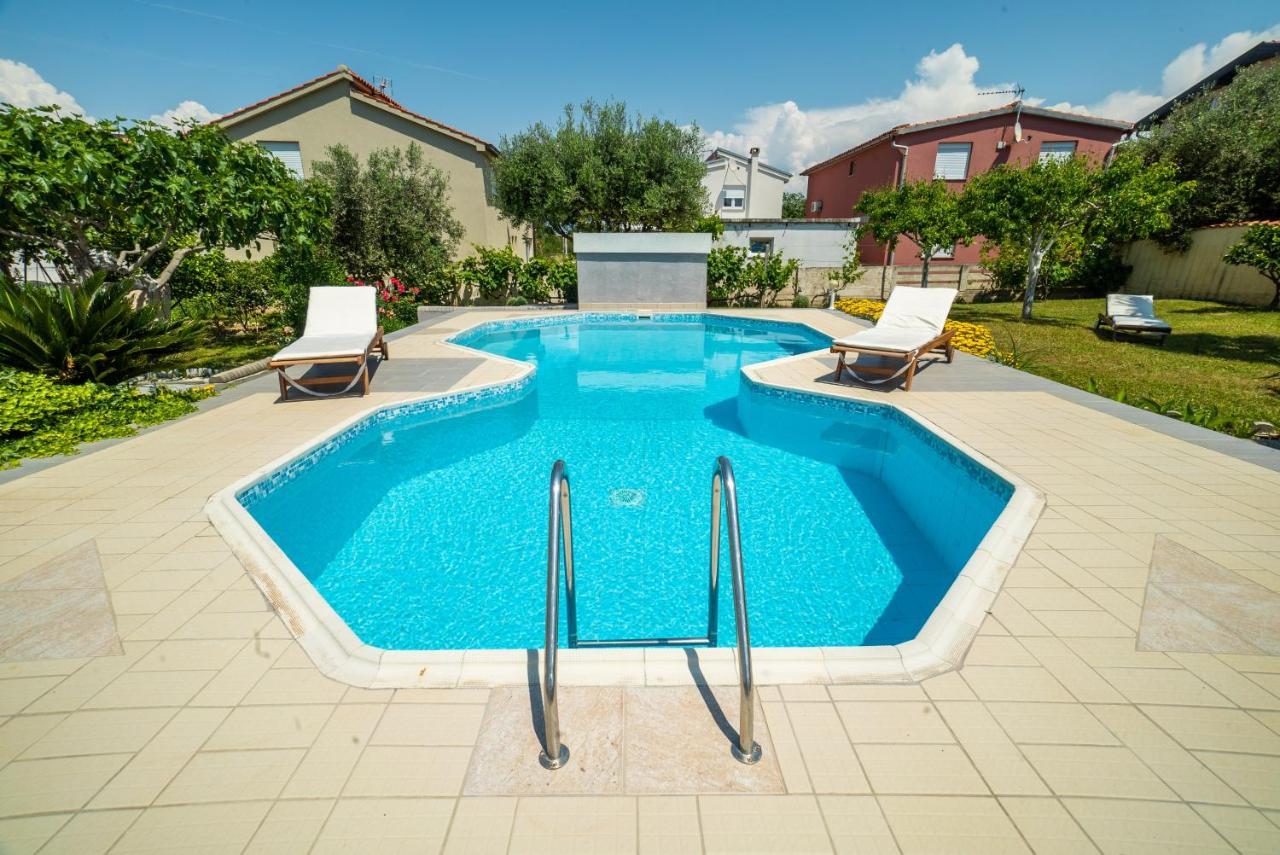 ויר Villa Lulic מראה חיצוני תמונה