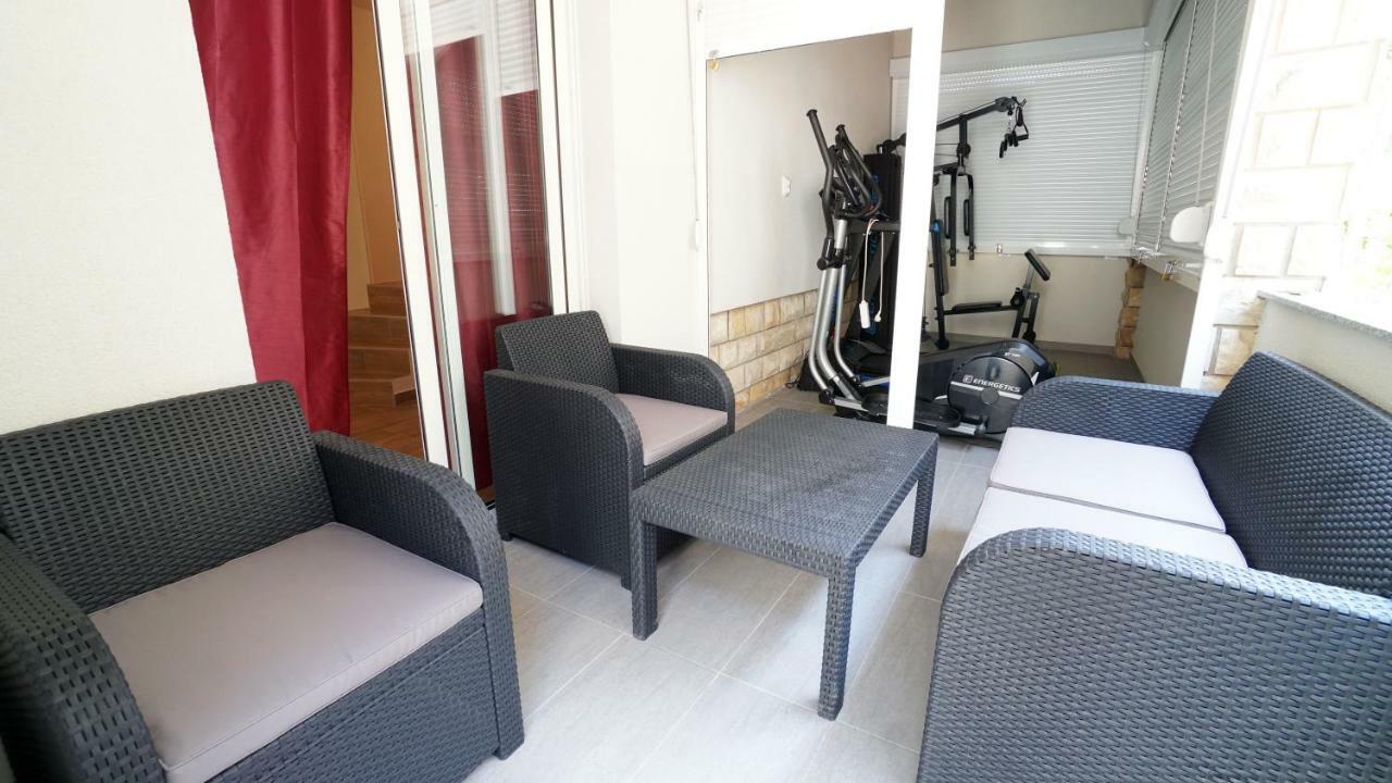 ויר Villa Lulic מראה חיצוני תמונה